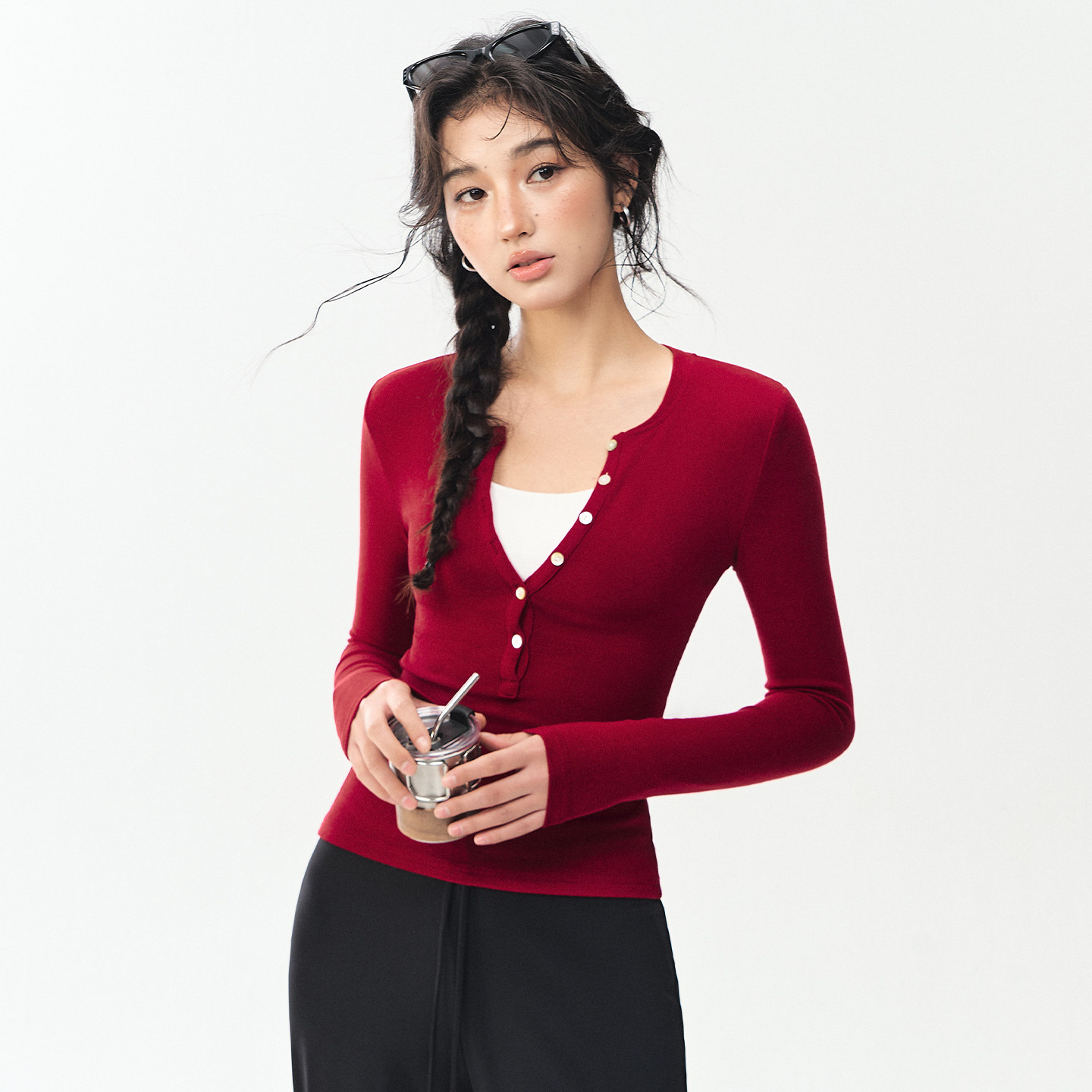 红色瑜伽服长袖女新款休闲软糯外搭健身上衣亨利领打底衫贝壳纽扣,运动服/休闲服装,健身衣,淘宝优惠券,粉丝福利购,淘宝优惠卷