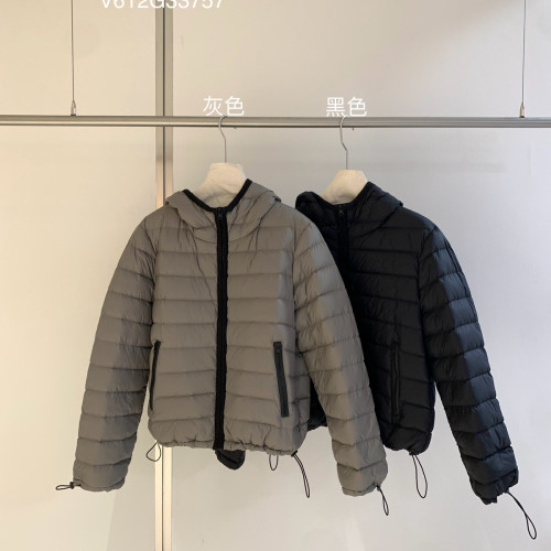 松弛感绗缝连帽宽松短款保暖羽绒服外套V612G33757