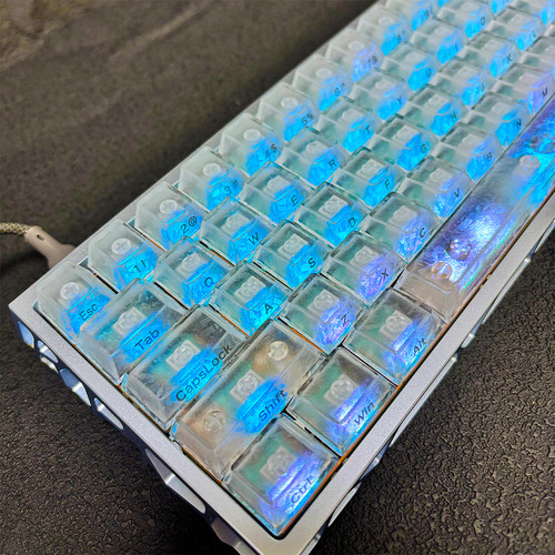 白色碳纤维纹镭雕透光键帽