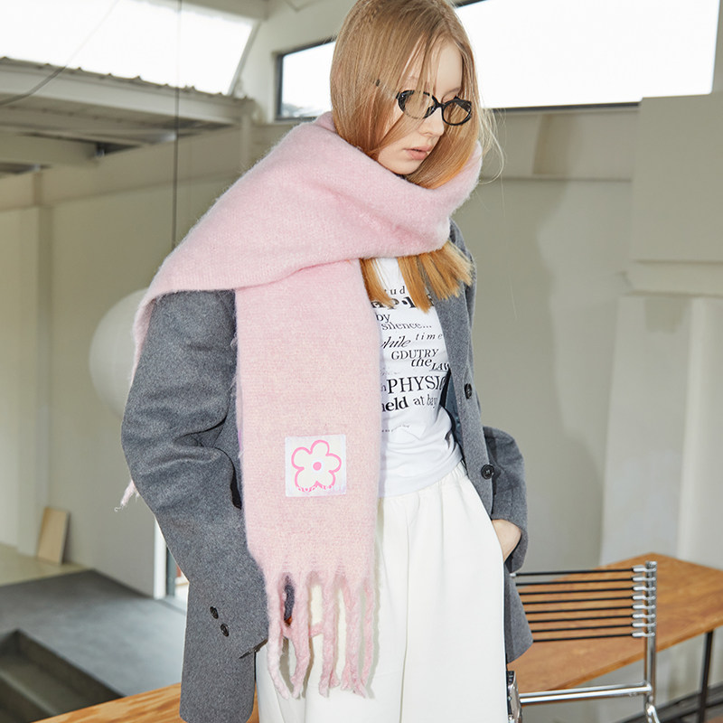 CHUNISLET纯屿 围巾粉色小花纯色秋冬舒适柔软百搭高级简约大披肩,服饰配件/皮带/帽子/围巾,围巾/丝巾/披肩,淘宝优惠券,粉丝福利购,淘宝优惠卷