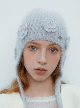 CHUNISLET纯屿 可爱花朵装饰针织毛线帽秋冬保暖百搭气质少女帽