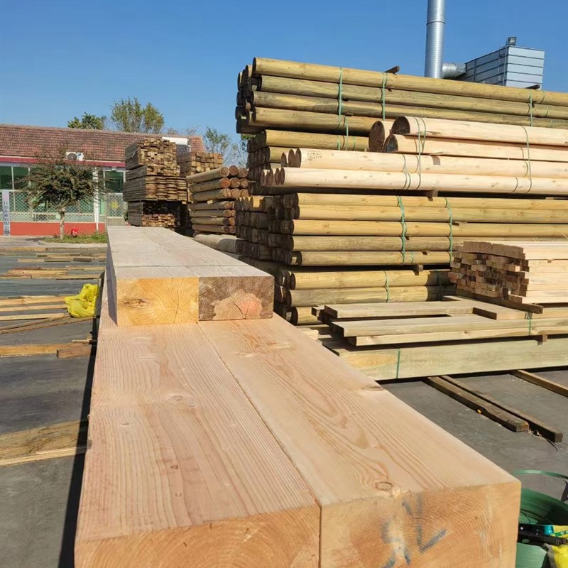 户外防腐木圆木柱杉木杆松木原木房梁横梁立柱胶合柱樟子松板材