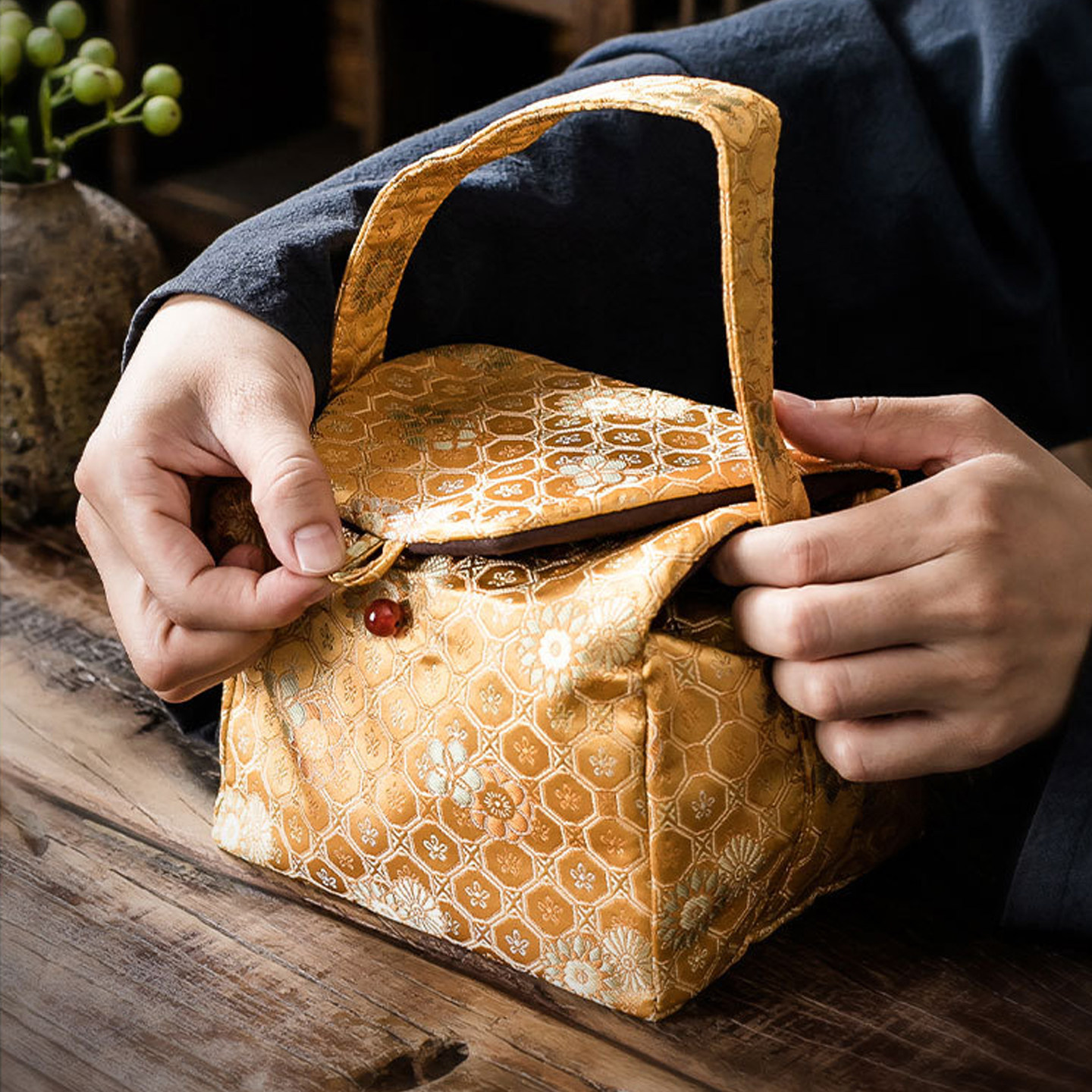 新款织锦茶事包便携茶具收纳袋外出手提包加厚夹棉一壶二杯旅行包,餐饮具,茶道/零配,淘宝优惠券,粉丝福利购,淘宝优惠卷