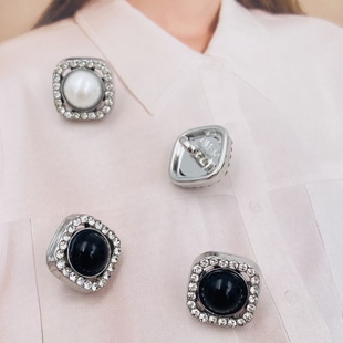 高级感小香风方糖满钻点珍珠女士衬衫扣毛衣针织衫开衫外套百搭扣