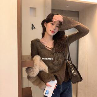 咖色立体花朵v领针织衫女秋冬季喇叭袖毛衣修身显瘦内搭小衫上衣