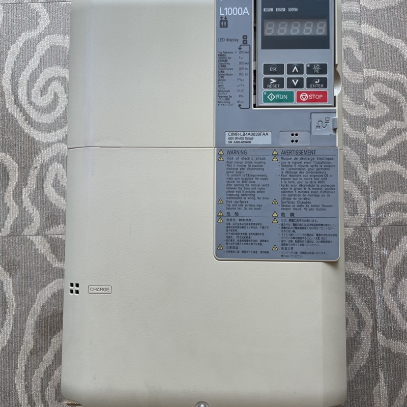 安川电梯变频器L1000A L1000 18.5kw CIMR-LB4A0039FAC/FAA 现货