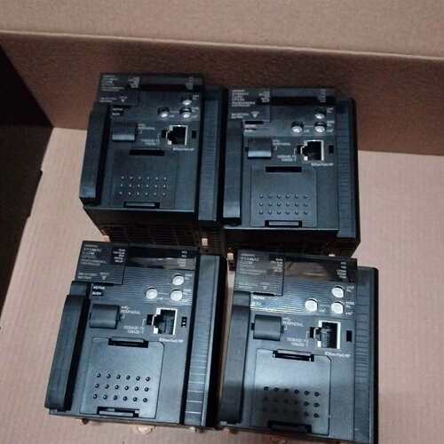 可维修CJ2M-CPU33PLC正品，功能包好，成色议价