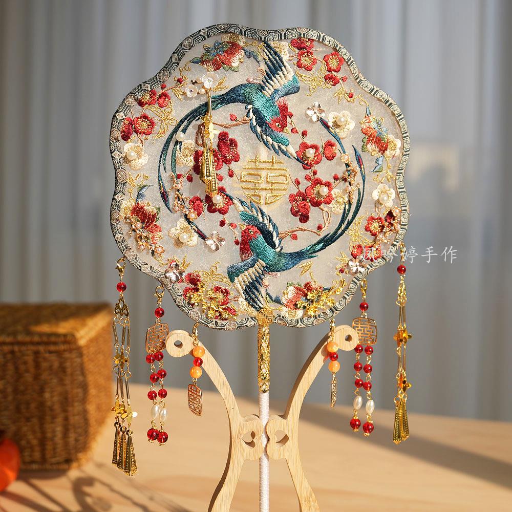 结婚新娘团扇重工红色刺绣成品扇子出嫁仕女扇国潮喜扇diy材料包