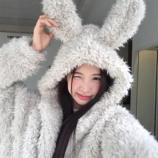 可爱兔耳朵仿皮草短款连帽毛绒外套女冬宽松加厚慵懒风环保皮棉服