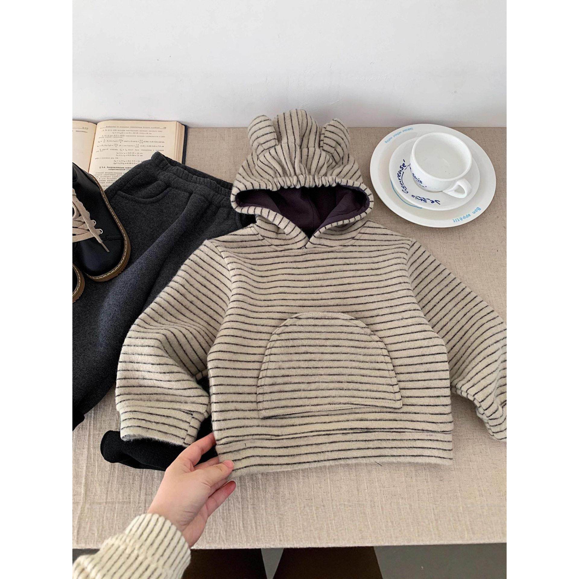 儿童卫衣套装加绒秋冬男女童卫裤兔耳朵宝宝连帽外套两件套可爱