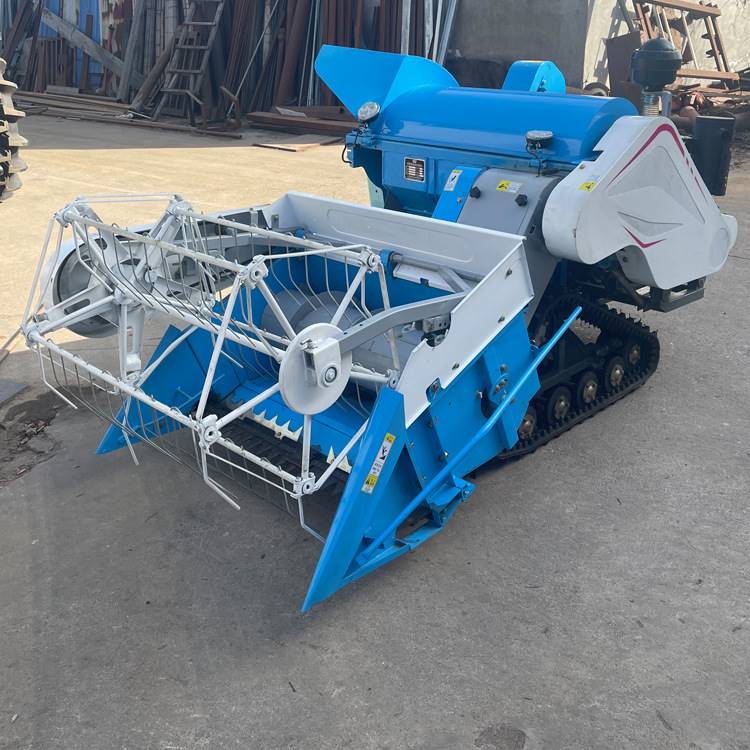 山区小型小麦联合收割机 全自动麦子稻子收割脱粒机 履带式收割机