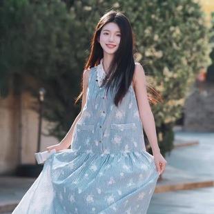 温柔气质蓝色条纹无袖 海边度假连衣裙女夏季 设计感印花长裙小个子
