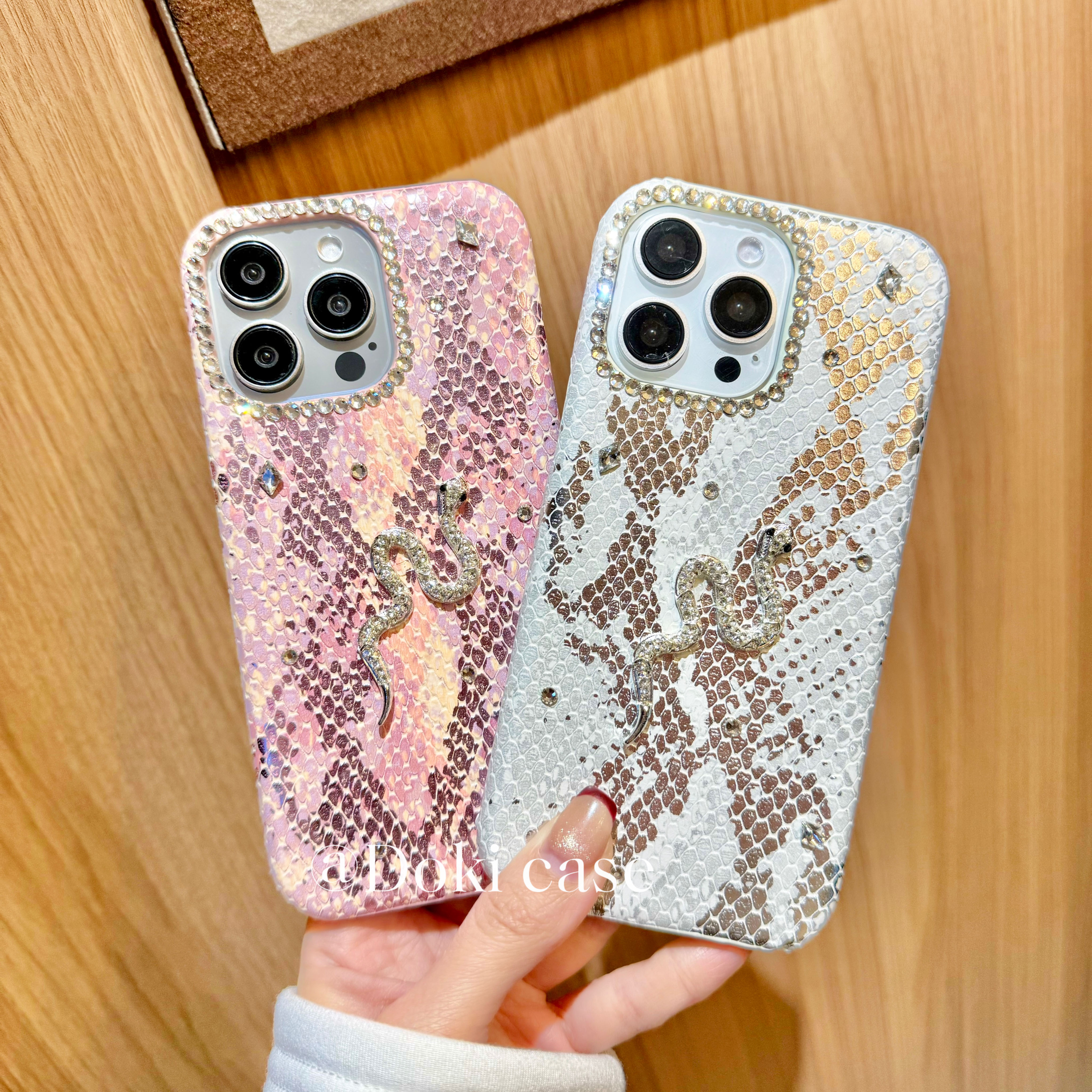 闪钻蛇年2025新款适用苹果17promax手机壳iPhone16pro高级感15蛇纹14小红书同款13轻奢小香风保护壳