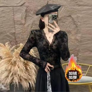 高级感蕾丝V领长袖T恤女秋冬大码胖mm加绒加厚显瘦打底衫内搭上衣