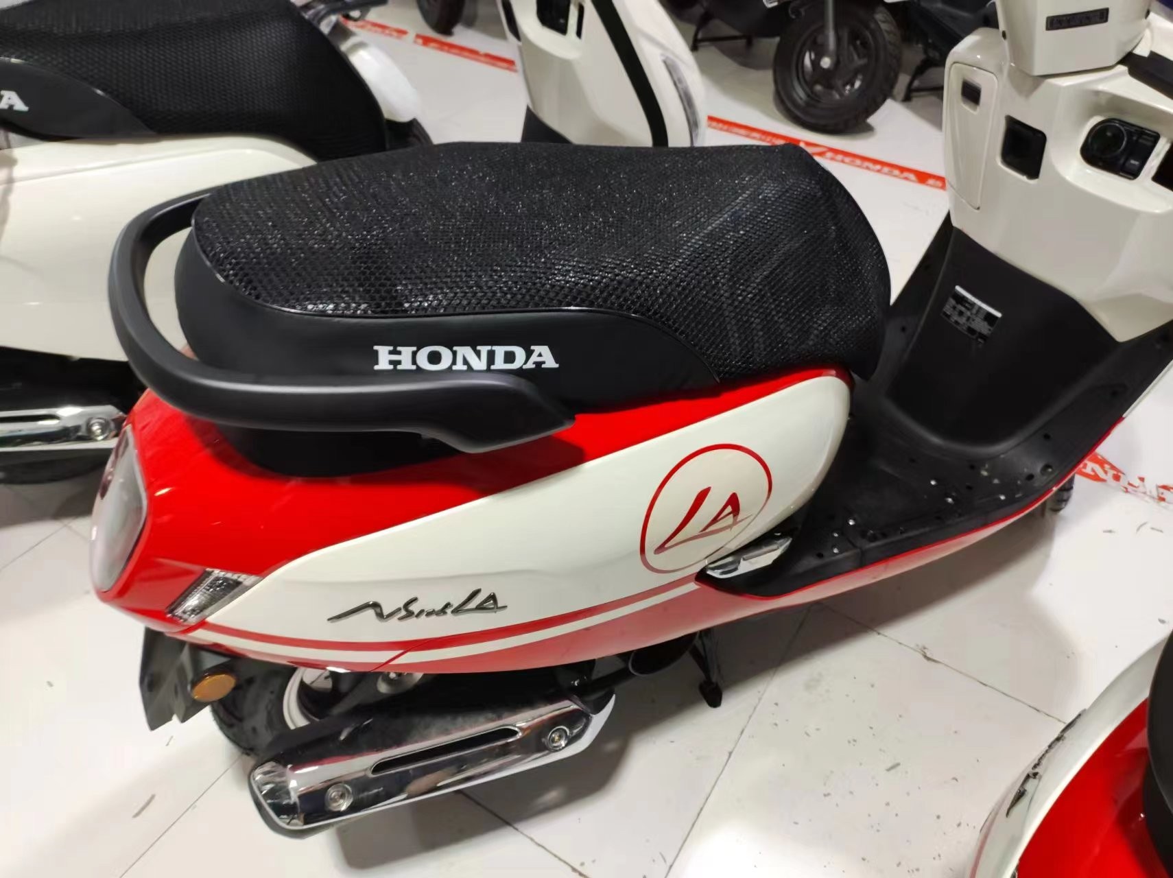 适用于新大洲本田NS125la坐垫套座包套防晒坐垫SDH125T-39改装件