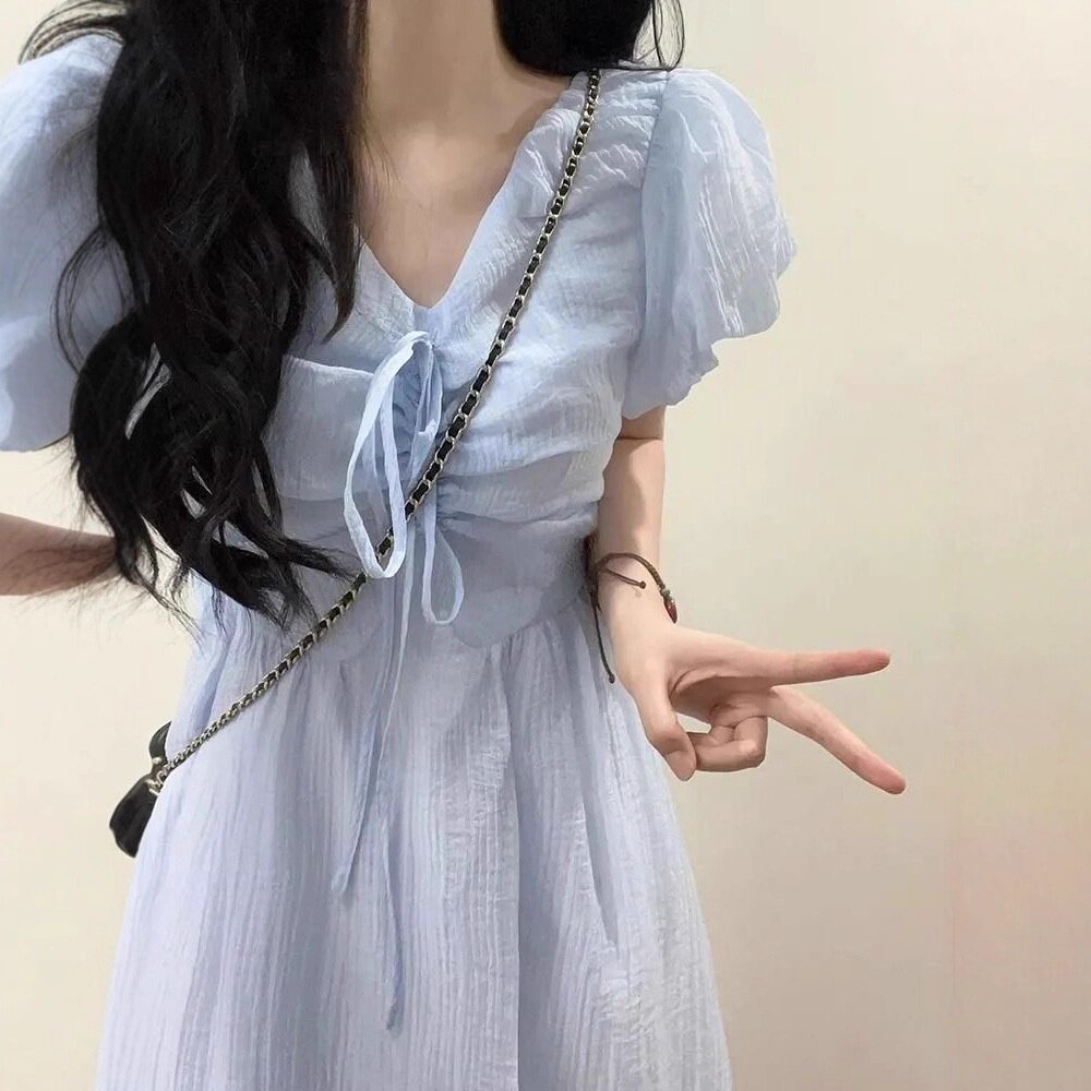 法式文艺系带V领蓝色泡泡袖连衣裙子小个子超仙女收腰显瘦长裙子