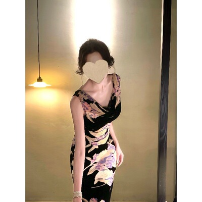 Nu阿诺“虞美人”人丝V领碎花连衣裙女2026新款独特超好看的长裙