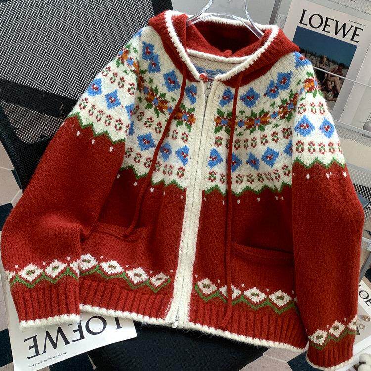 费尔岛宽松连帽红色新年衣服女款毛衣外套2025新款穿搭慵懒风开衫