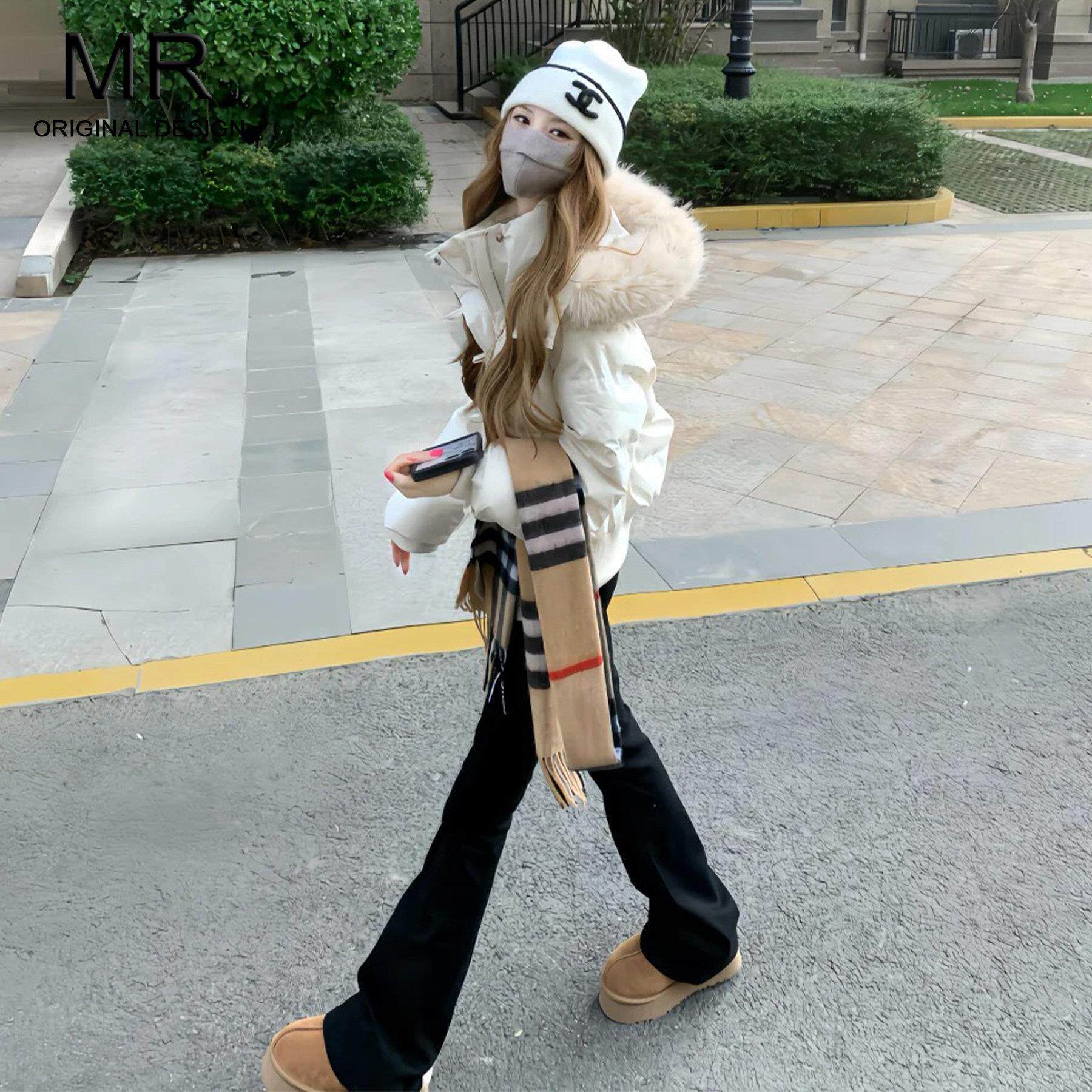 加绒黑色高腰微喇牛仔裤女冬季2025新款修身显瘦辣妹风马蹄喇叭裤