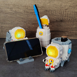 新款【】微小颗粒玩具解压拼搭积木宇航员太空人摆件礼物女生