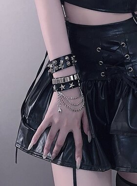 男生y2k朋克小众朋克铆钉手链手环配饰嘻哈街舞皮质手圈女生ins潮