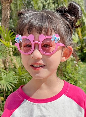 时尚儿童太阳镜女童可爱小熊男造型超萌宝宝墨镜防紫外线防晒眼镜