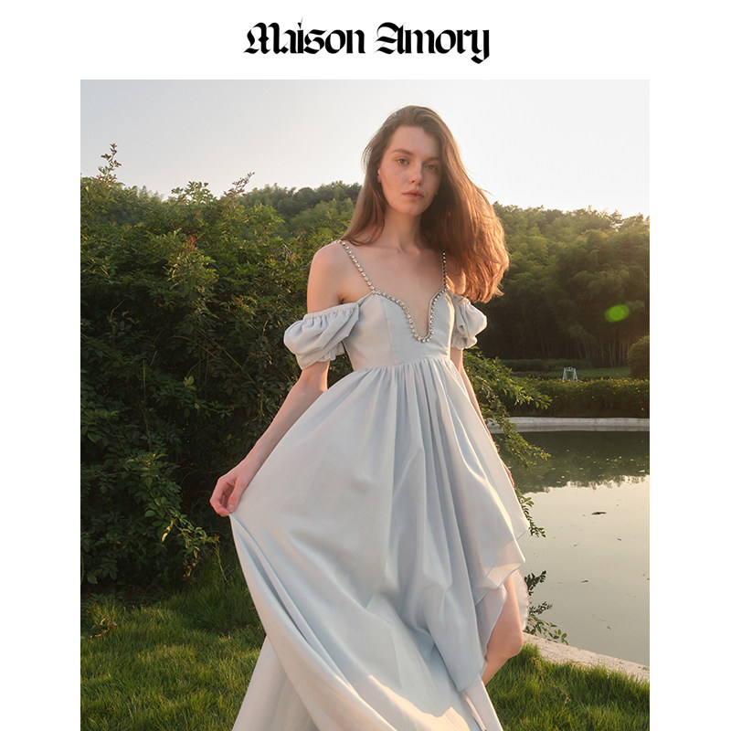 MaisonAmory浅蓝色及踝连衣裙