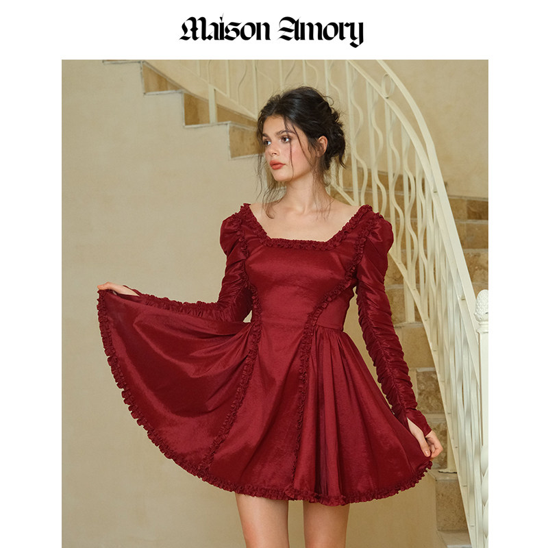 MaisonAmor暗红迷你连衣裙