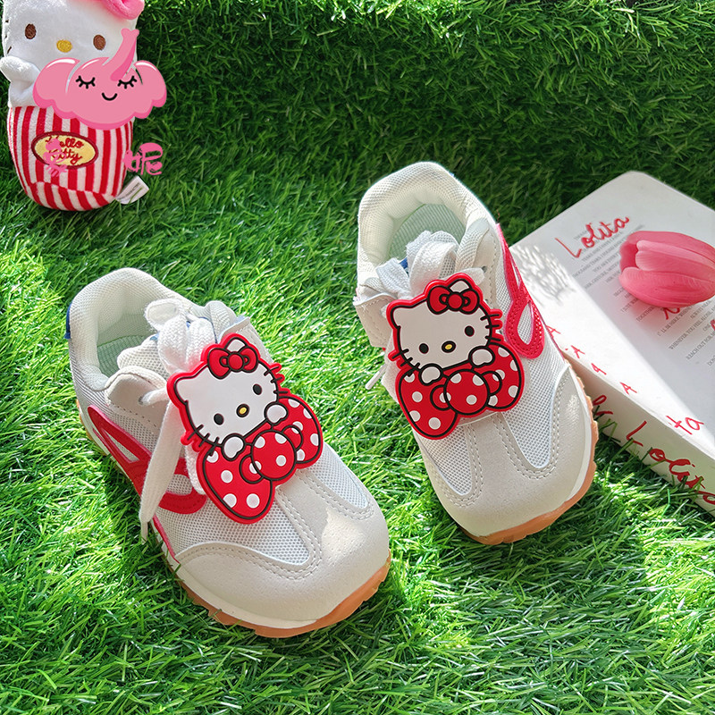 春季红色女童鞋子2026新款春款软底运动鞋透气休闲女孩低帮阿甘鞋