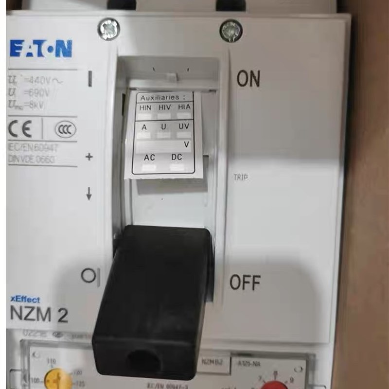 伊顿穆勒NZMB2-Aq125-NA出口北美塑壳断路器UL489认证