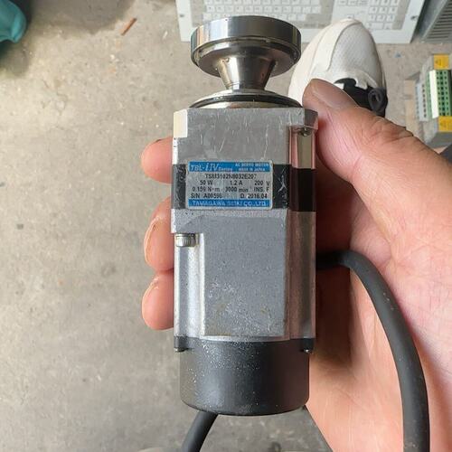 议价机器人电机如图TSM3102N8032E207可维修