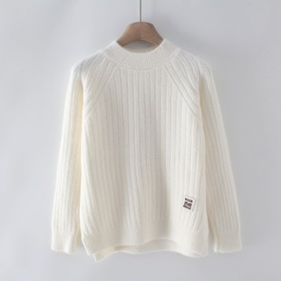 秋冬高智风半高领针织衫女宽松保暖套头毛衣高级感前短后长打底衫