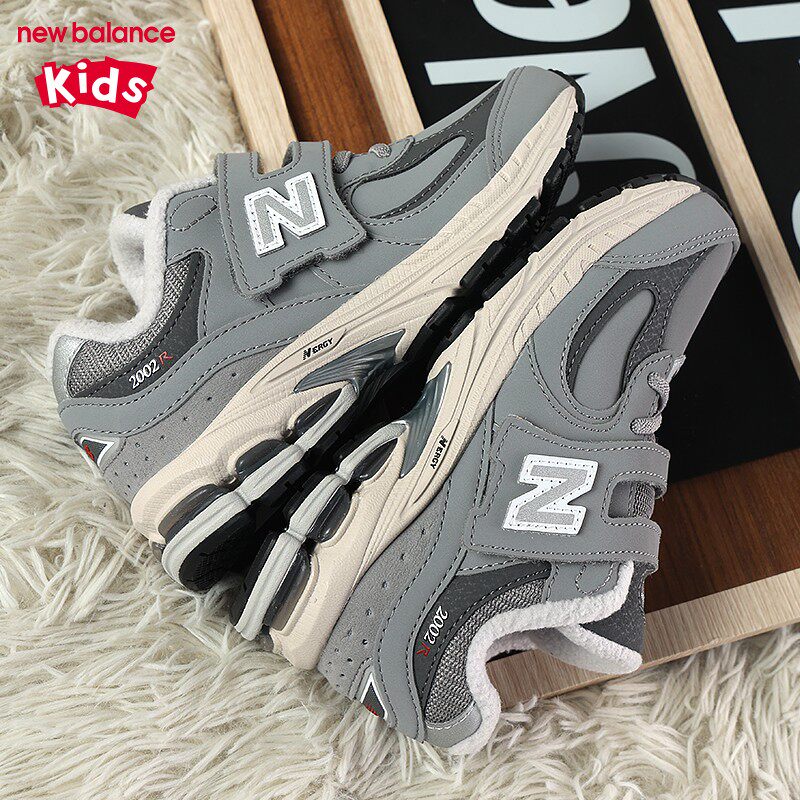 NEW BALANCE nb童鞋秋冬男女童儿童复古加绒保暖全皮面运动鞋2002