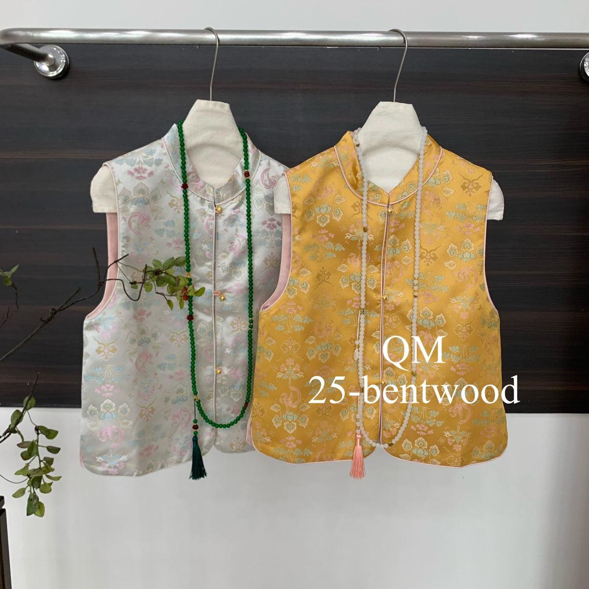 云朵甲冬季新款复古提花织锦缎宽松坎肩马甲(双面穿)CXmmos6856