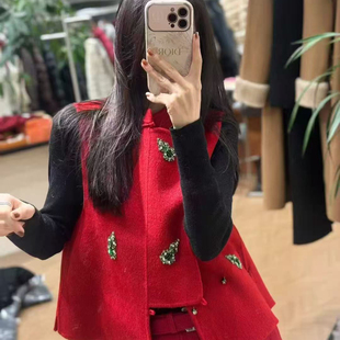 云朵26年早春高级感葫芦刺绣呢料显瘦马甲xx8292