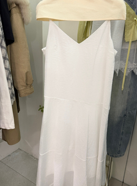 云朵26年夏上新下摆蕾丝气质氛围感小白裙吊带叠穿连衣裙41B8901