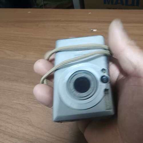 {议价}ixus60 佳能 ixus60 相机 单机 屏已坏 不包