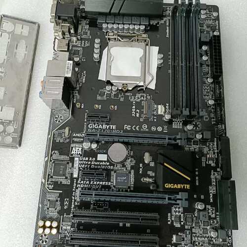 {议价}技嘉GA-Z170-HD3拆机主板，正常使用，实图拍摄，包邮