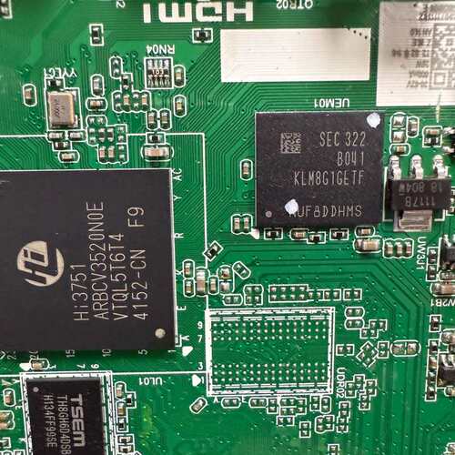 {议价}1G+8G内存 有几十个 KLM8G1GETF