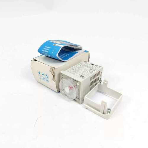{议价}Finder 88.02.0.230.0002 Multifunction Plug-In Timer Re