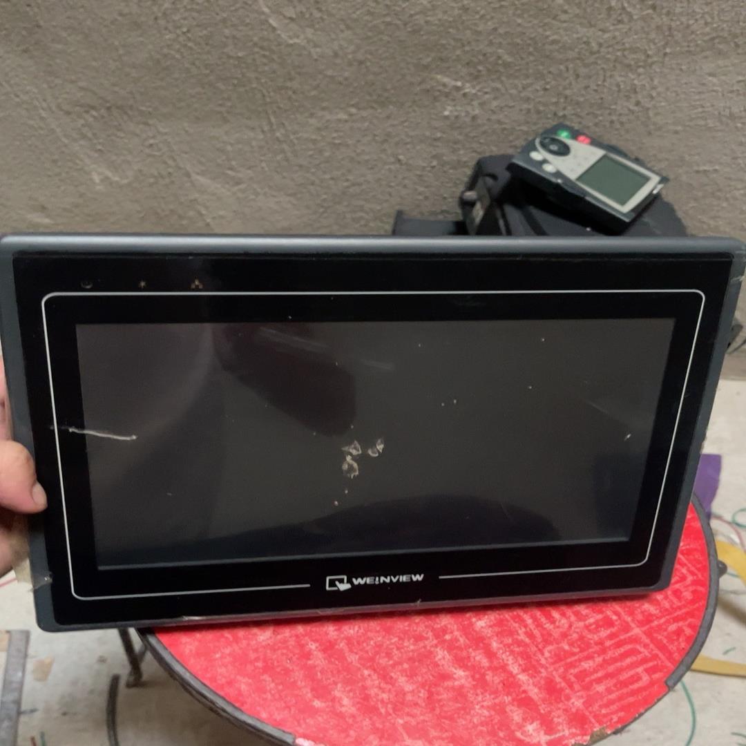 威伦触摸屏MT8100i  v2WN功能正常r