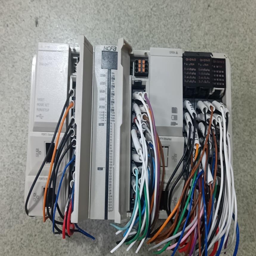 禾川PLC—Q1—1300—D，加模块DX—ID16—D