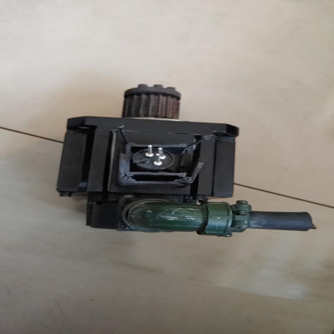 A5伺服电机MDME102GCG 1.0kw