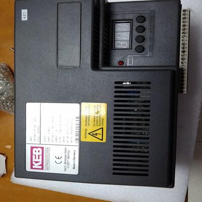 科比变频器09.F0.200-1228  1.5KW成色好，