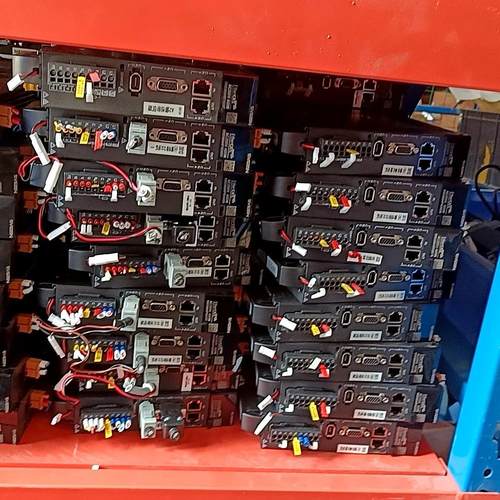 现货汇川SV635NS2R8l一XD400瓦总线驱动器年份近