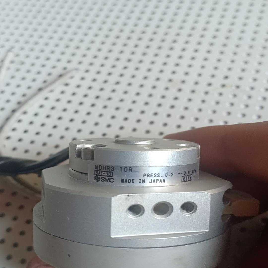 SMC气爪气缸MDHR3-10R图片实拍，