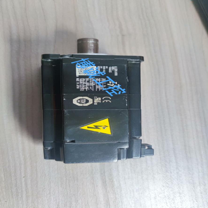 SGM7J-04A6A2C安川伺服电机，原装件，