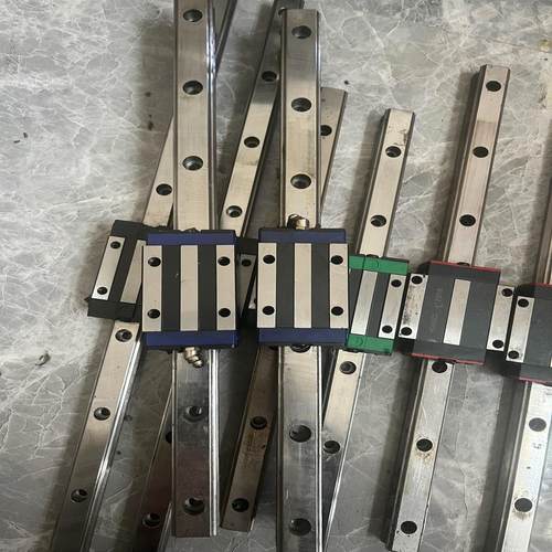 原装正品德国ROUST罗思特RO系列精密滚珠线性滑轨:（重载