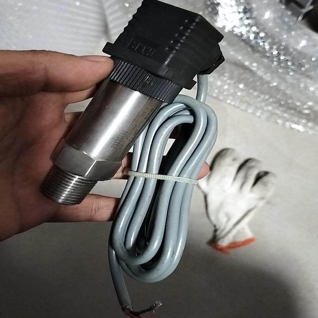 传感器压力变送器HSTL-800实拍一件议价
