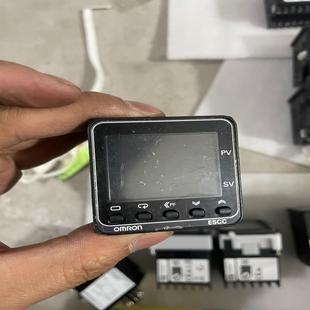 000 溫控器 E5CC CX2DUM 漂亮質(zhì)量保證